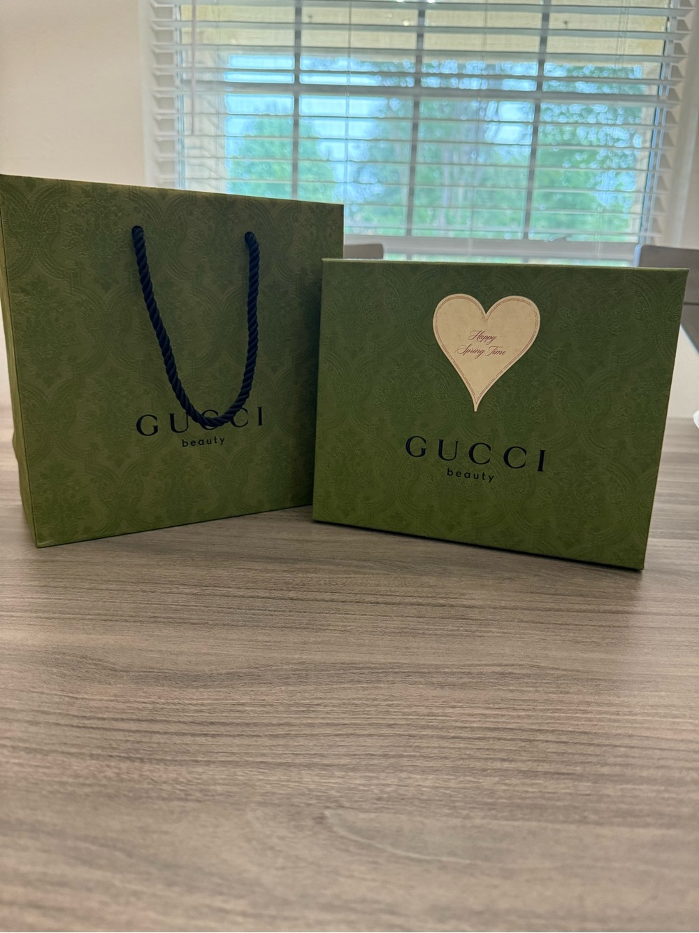 GUCCI beauty gift box and bag